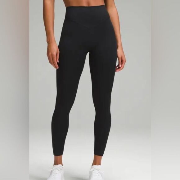 Lululemon Breezethrough High-Rise Leggings 25”Black 4 NWT IN PACKAGE - Picture 2 of 9